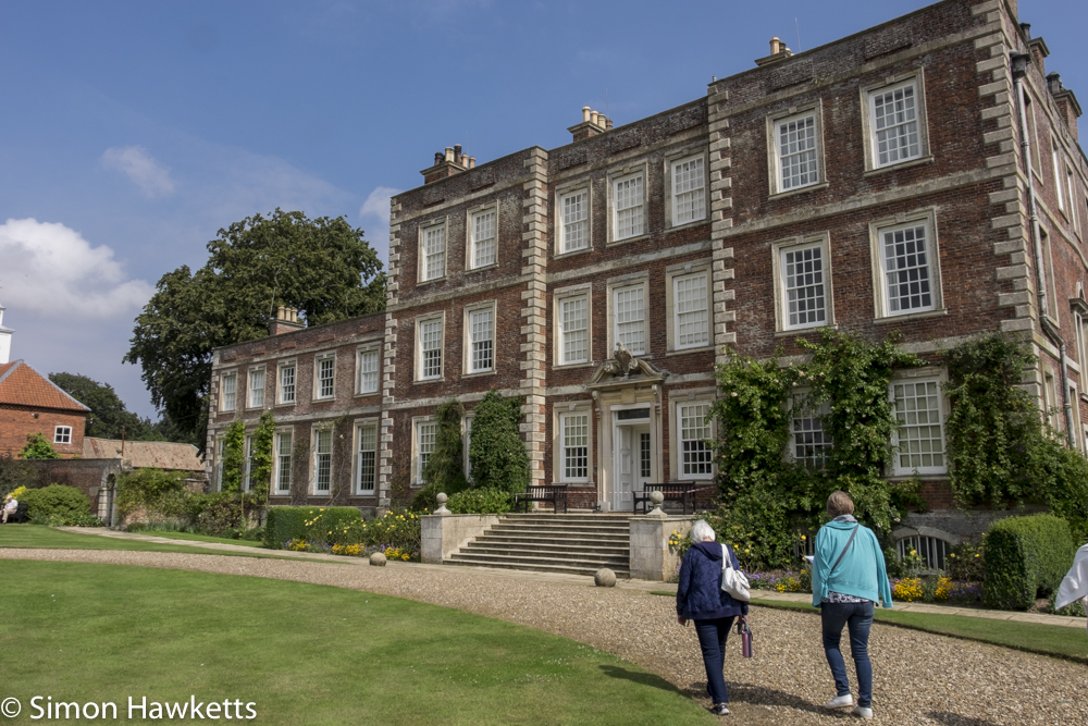 Gunby Hall holiday pictures with fuji x-t1 - Mum & Jan by Gunby Hall