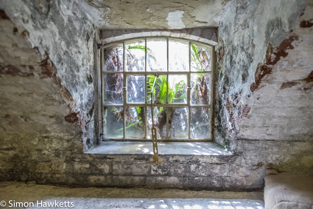 Fuji X-T1 and Samyang 12mm Southwell Workhouse pictures - Window in basement detail