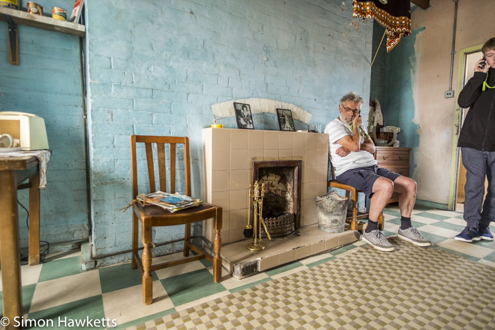 Fuji X-T1 and Samyang 12mm Southwell Workhouse pictures - The 1970s bedsit on the ground floor