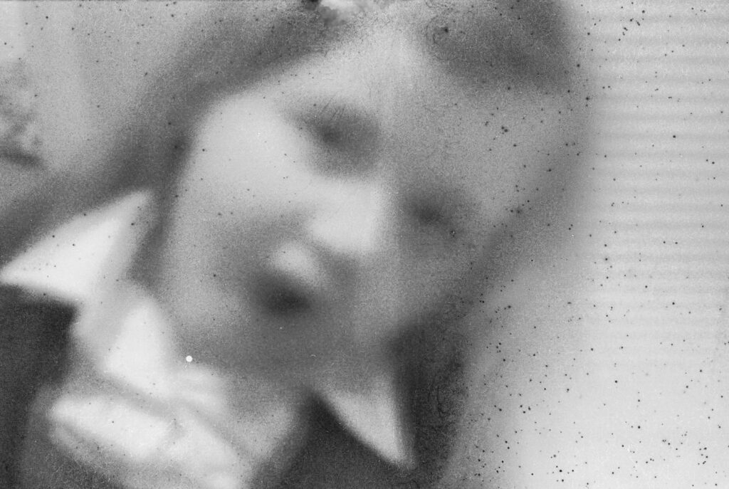 Photos from film found in old cameras - A young girl