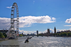 river thames and the london eye