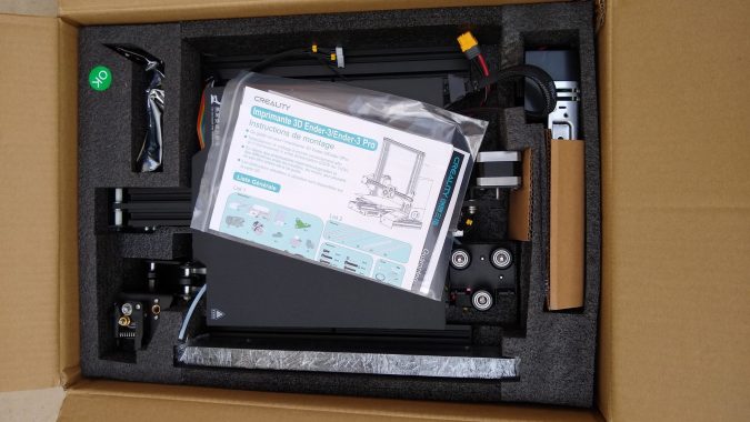 Ender 3 Pro 3d Printer Kit - Top tray of parts