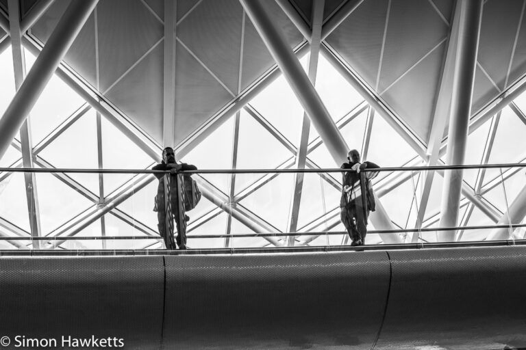 Fuji X-T1 and Fujinon xf 27mm f/2.8 - Waiting at Kings Cross