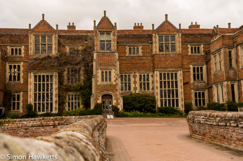 kentwell hall tudor day pictures kentwell hall main entrance