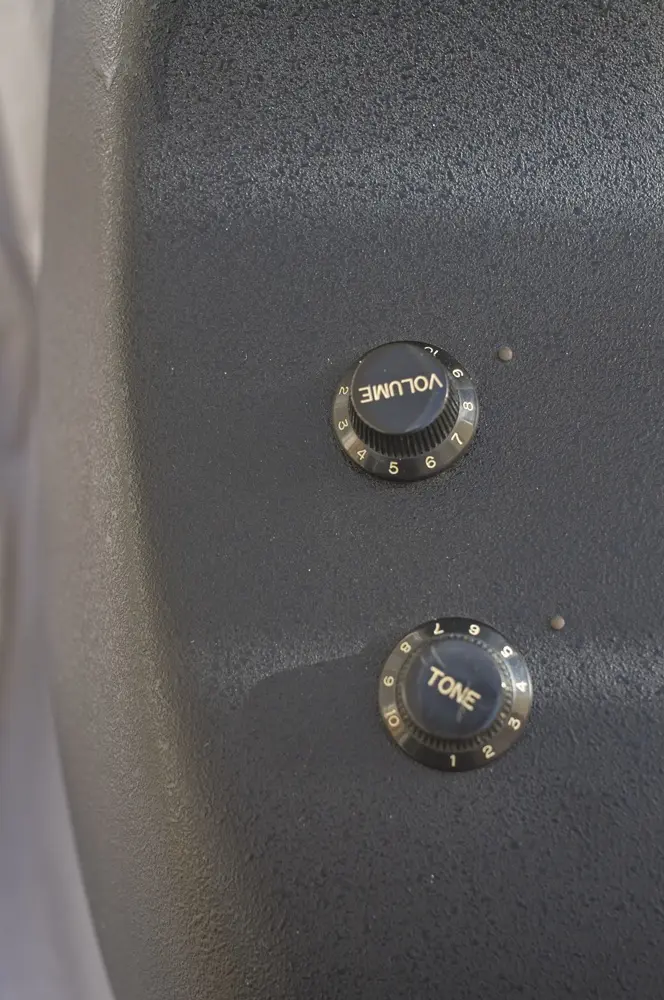 Ovation Applause AE-32 guitar refurbisment 4 Ovation Applause AE-32 Tone and Volume controls