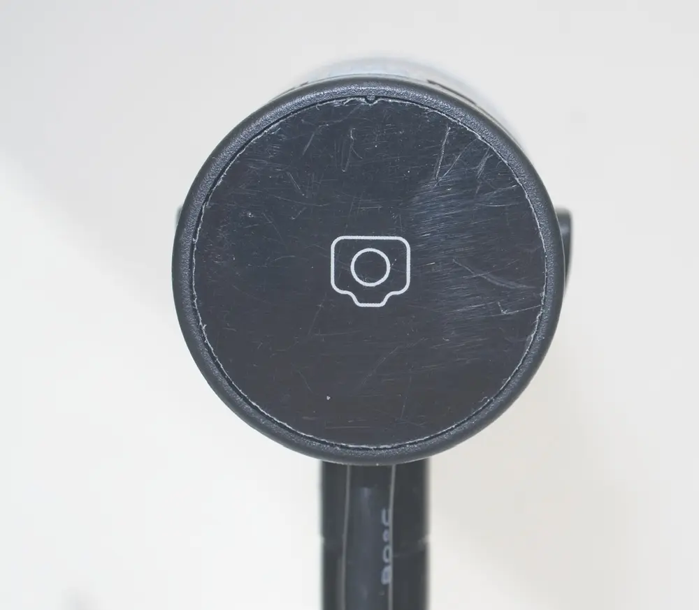 Pluggable USB microscope review 7 Switch on back of microscope