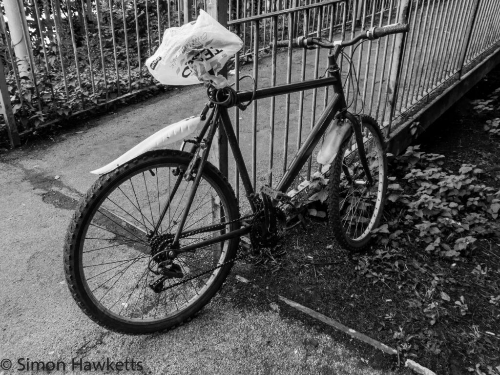ricoh gxr first pictures black white bike