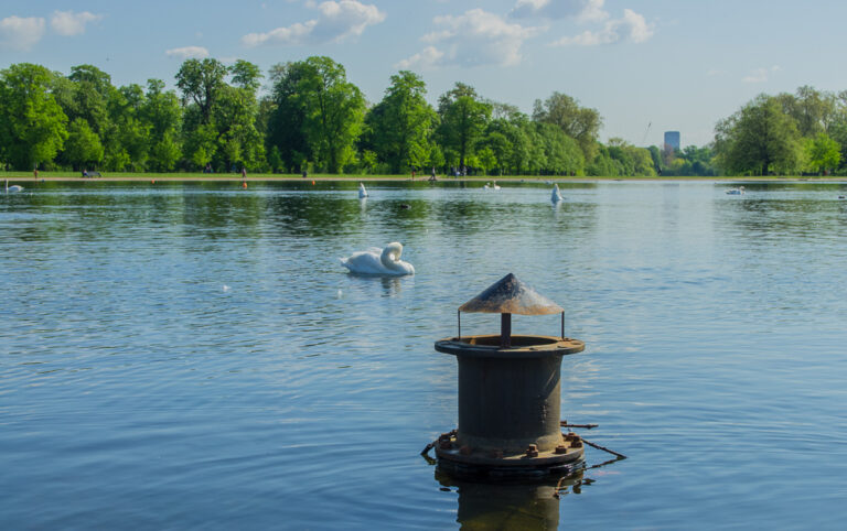 The Round pond in Hyde Park